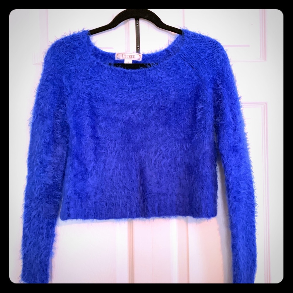 Adorable Dizzy Blue Crop Top